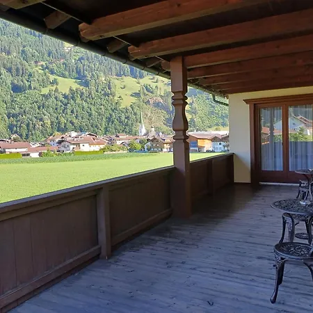 Bed & Breakfast Gaestehaus Berta *