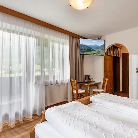 Gaestehaus Berta * Zell am Ziller