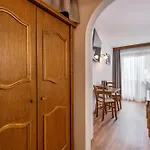 Gaestehaus Berta Alojamento de Acomodação e Pequeno-almoço Zell am Ziller