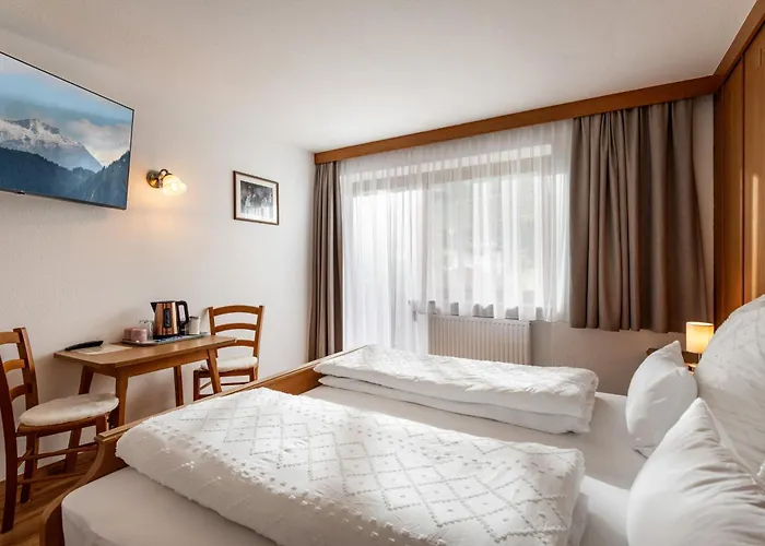 B&B Gaestehaus Berta 젤암질러